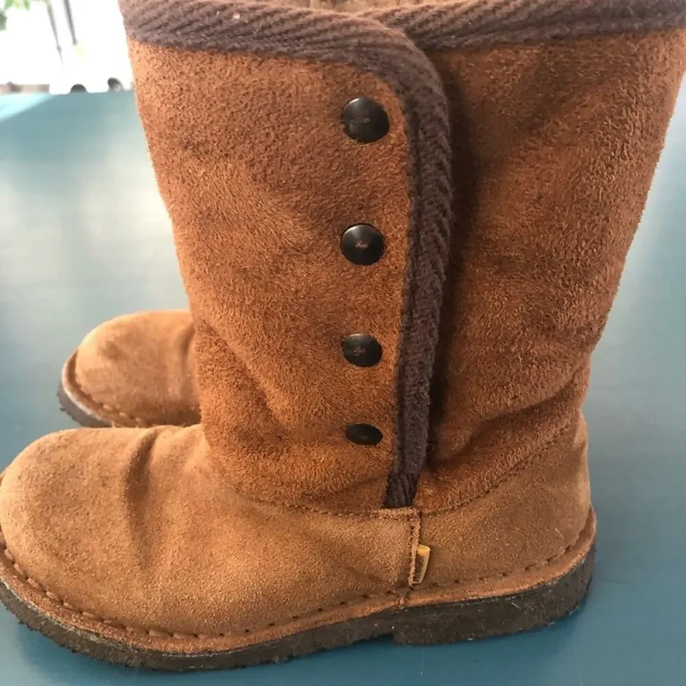 Primigi Kids Suede Boots Fuzzy Brown Size 12 1/2 (EU30)